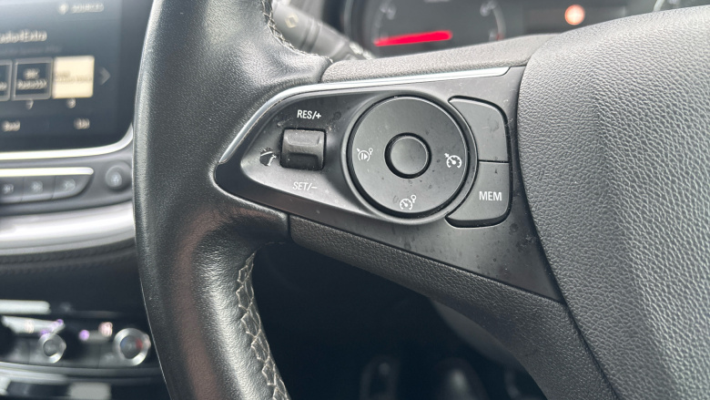 Vauxhall Grandland X 1.2 Turbo SRi Nav 5dr Petrol Hatchback